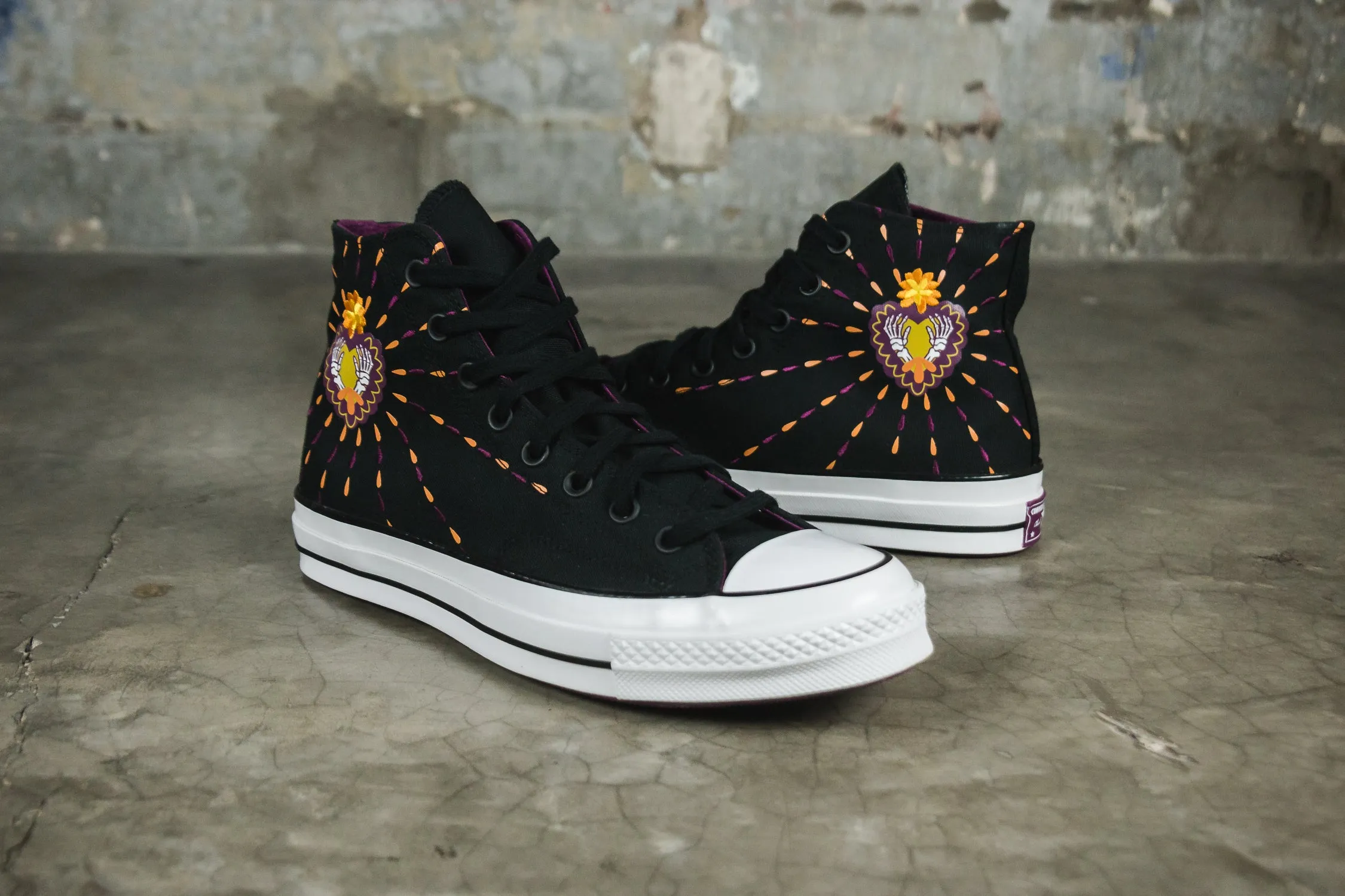 Converse x Día de Muertos Chuck 70 Hi