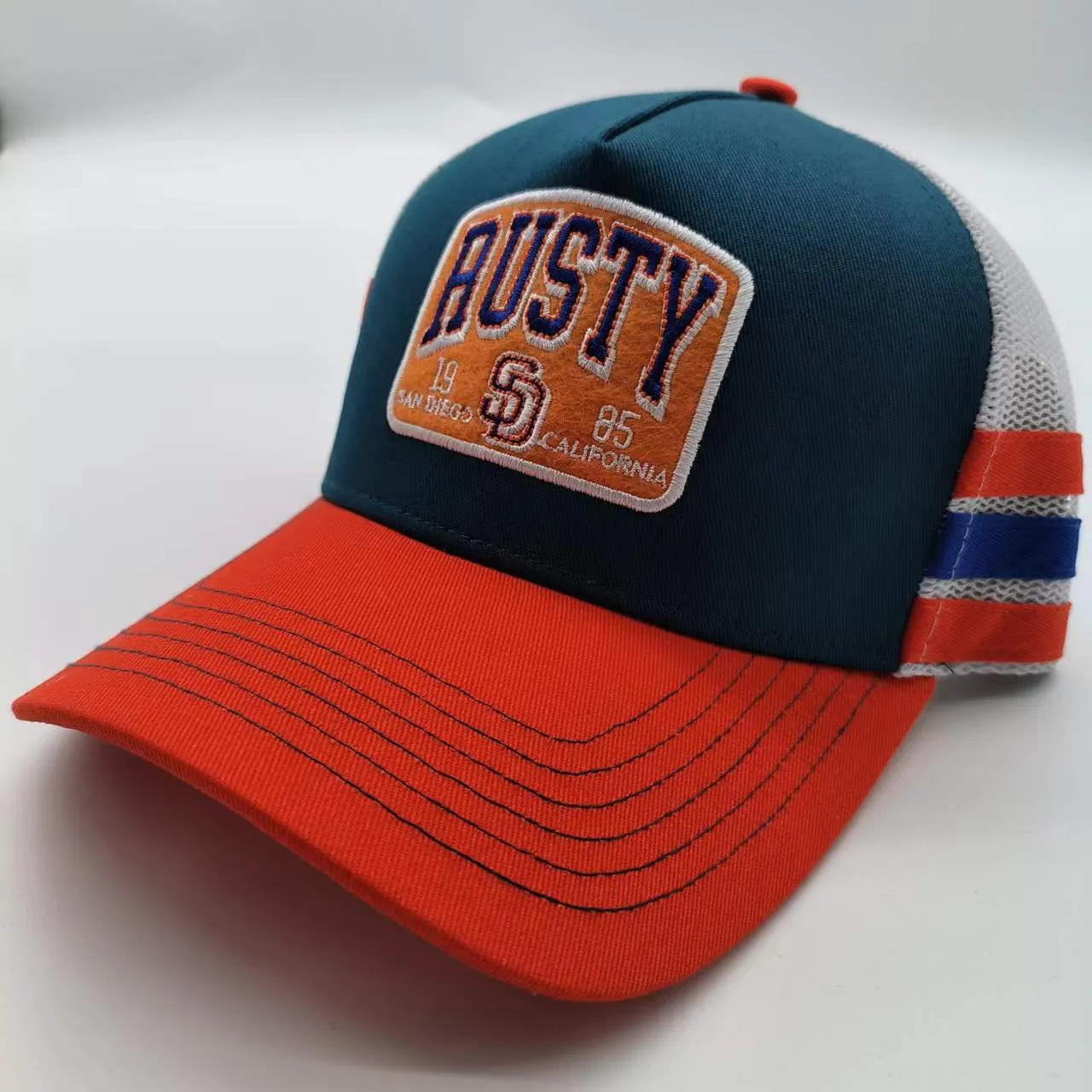 Gorra Rusty Lydos Camp Trucker Cap Runts